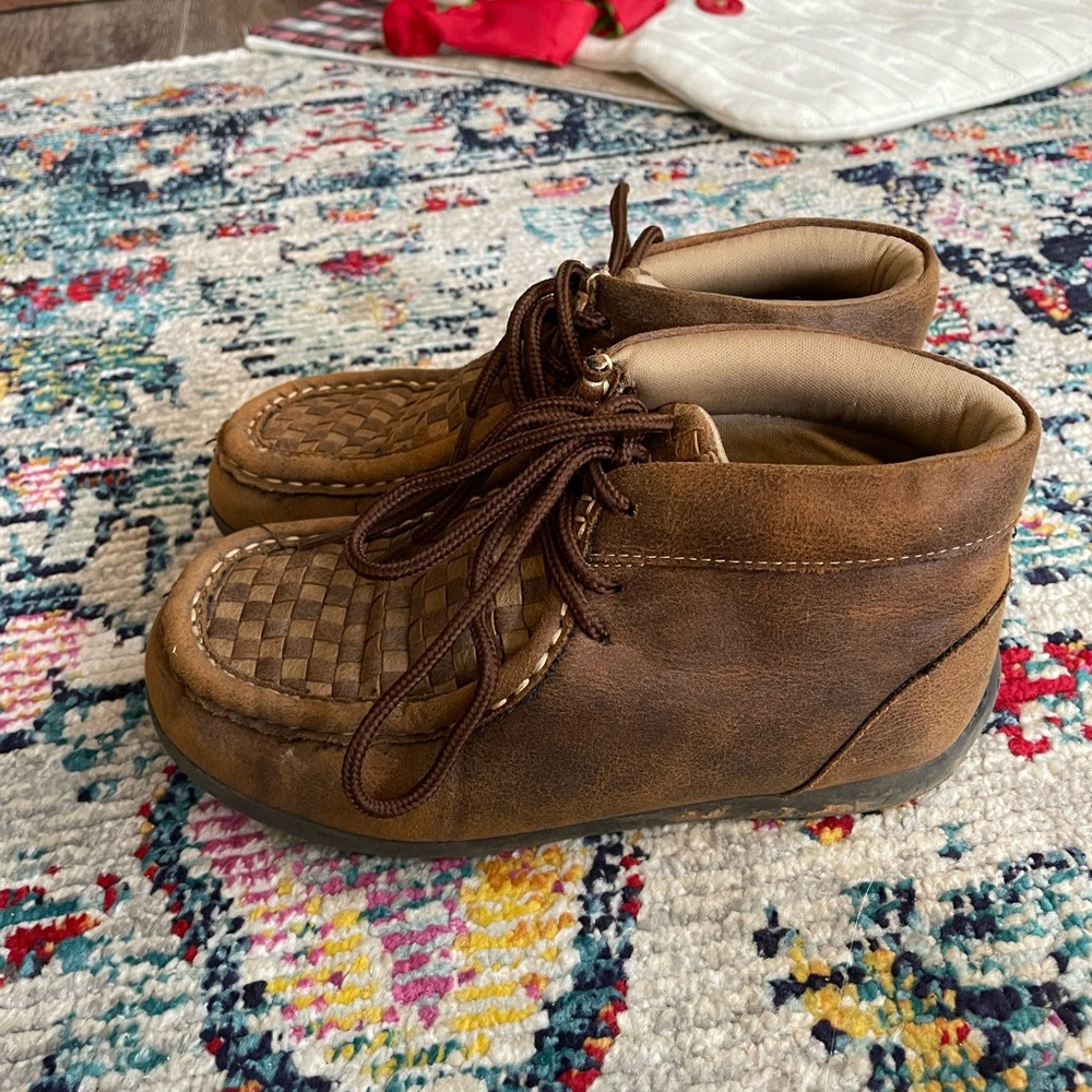 Kid Size 13 twisted X